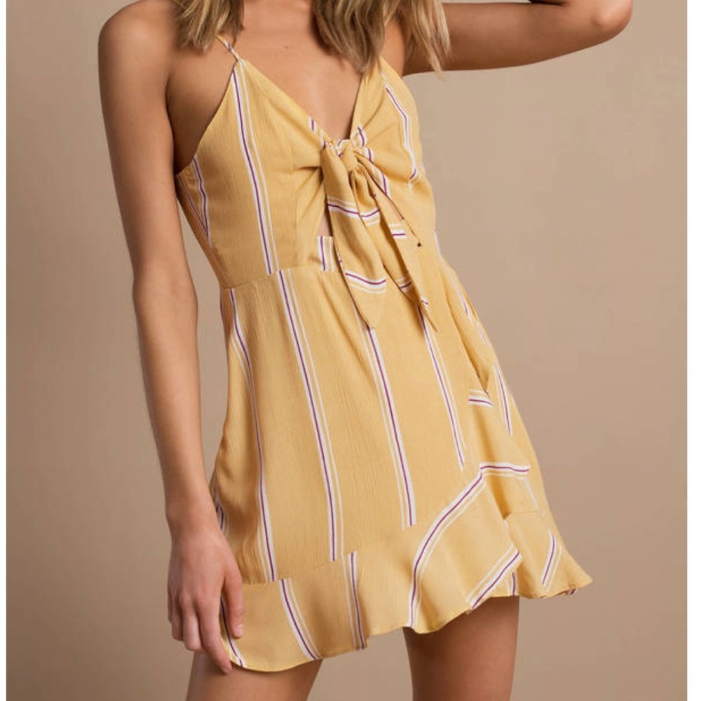 Trendy Summer Cut Out Dress